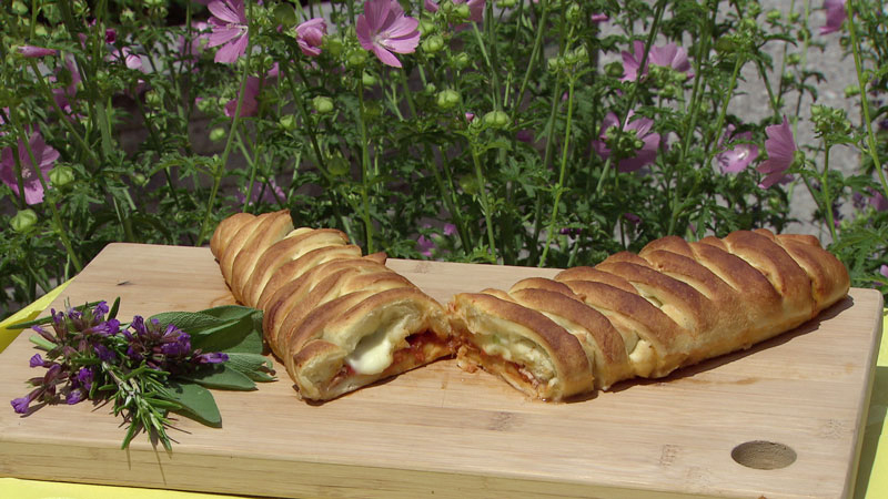 Geflochtene Pizza