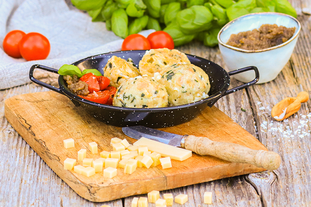 Käseknödel in brauner Butter