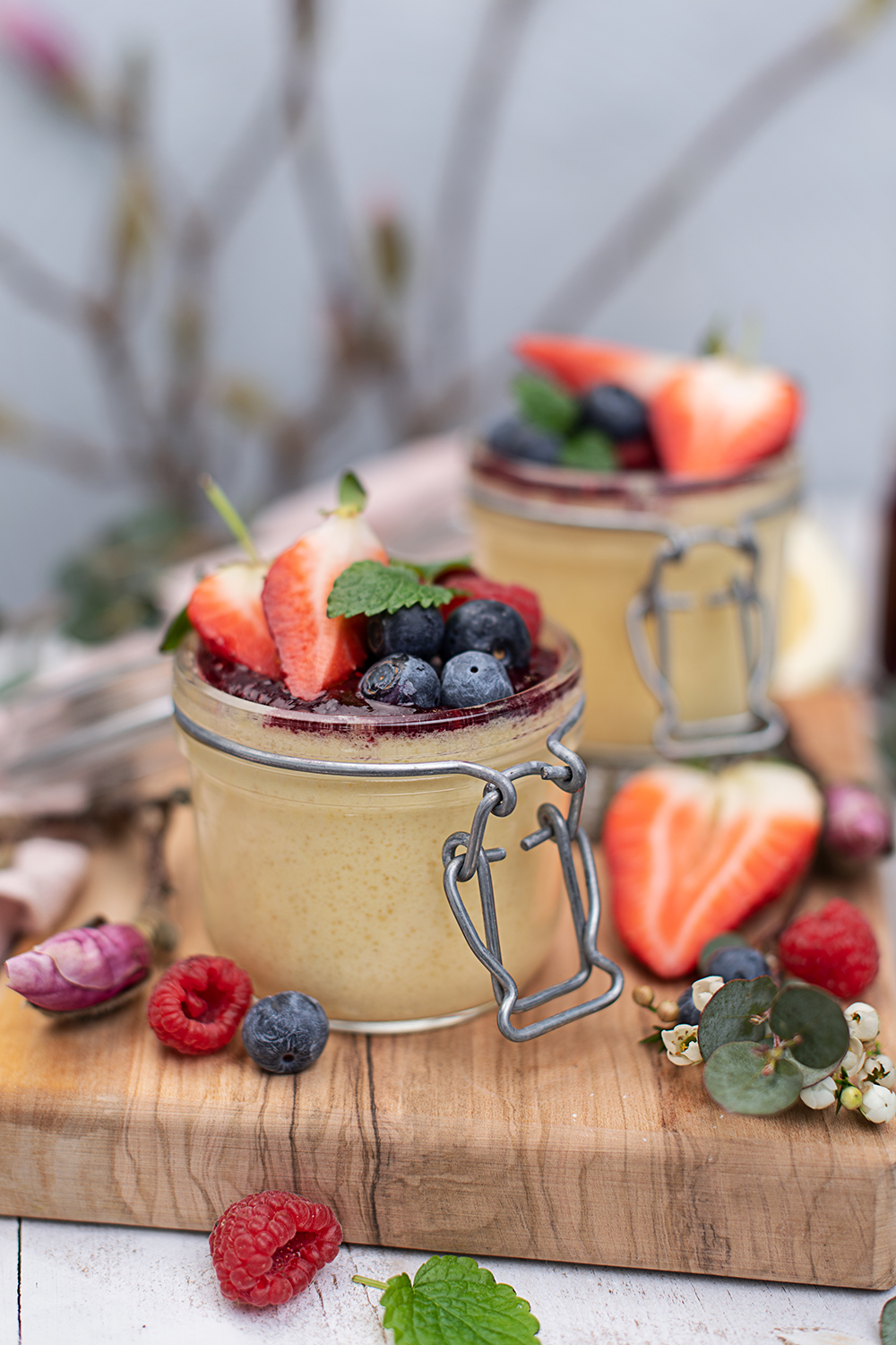 Frischkäse Soufflé mit Beerenmus