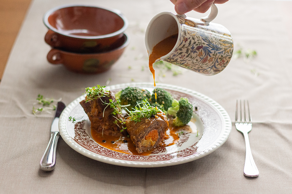 Rindsrouladen in Pfefferrahm-Sauce