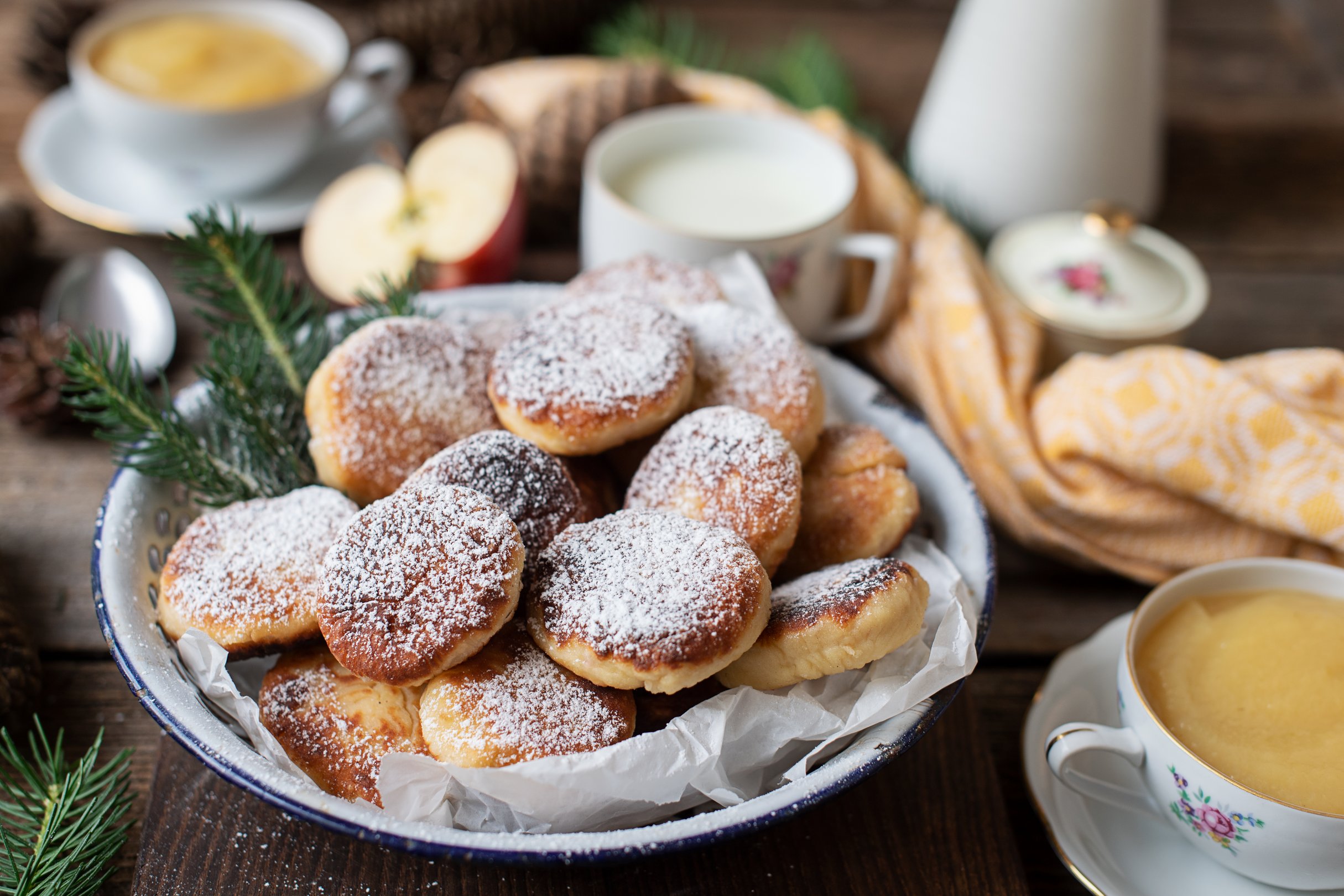 Apfel-Topfen-Taler mit Apfelmus