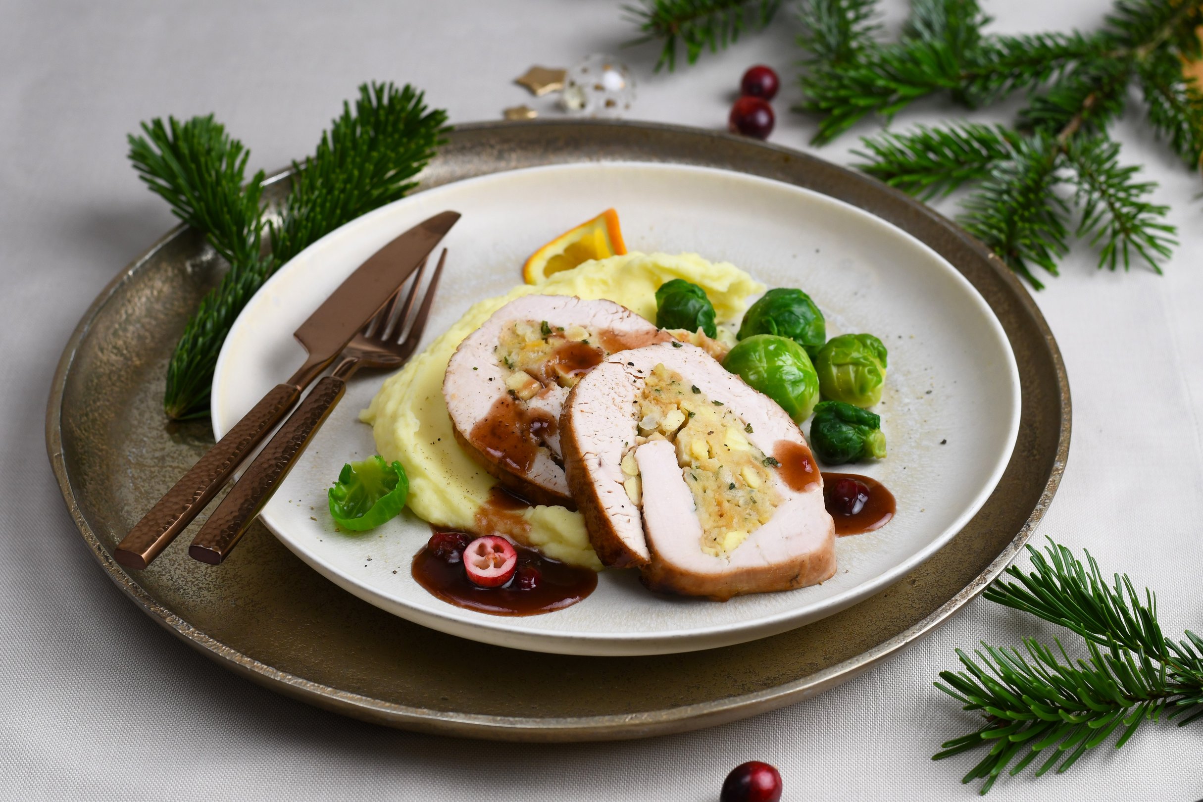 Gefüllte Putenbrust mit Orangen-Cranberry Sauce