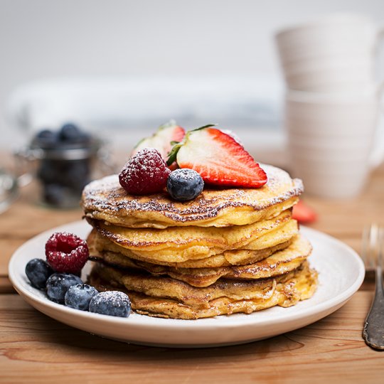 Frischkäse-Pancakes mit Beeren