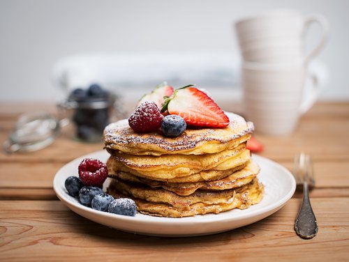 Frischkäse-Pancakes mit Beeren